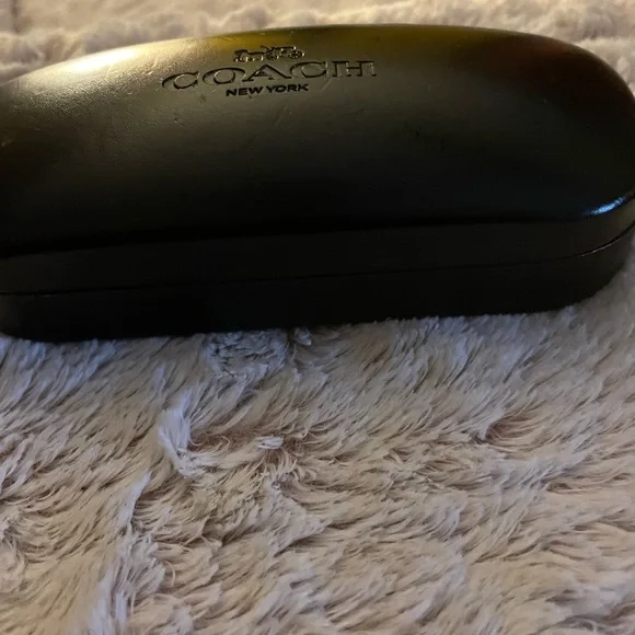 Original Coach Eyeglass case in black with Coach cleaning cloth - Picture 7 of 9